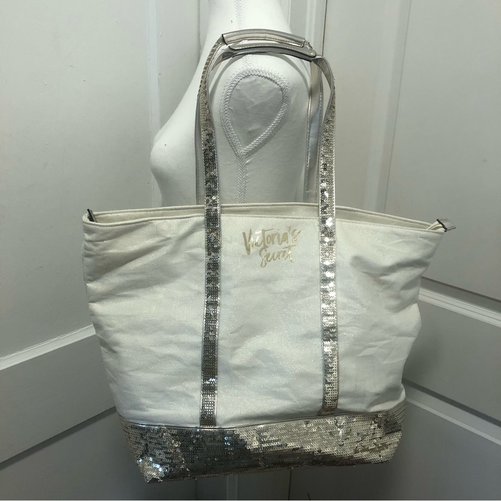 Victoria’s Secret ladies tote overnight bag purse